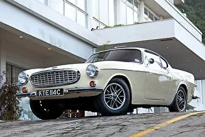 Images Dated 28th January 2010: Volvo P1800, 1965, Cream
