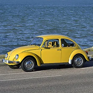 VW Volkswagen Classic Beetle (Special Edition), 1984, Yellow VW Volkswagen Classic Beetle (Special Edition), 1984, Yellow