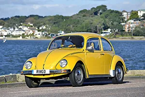 VW Volkswagen Classic Beetle (Special Edition), 1984, Yellow VW Volkswagen Classic Beetle (Special Edition), 1984, Yellow