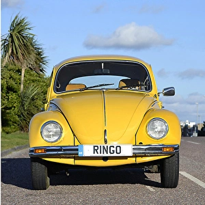 VW Volkswagen Classic Beetle (Special Edition), 1984, Yellow VW Volkswagen Classic Beetle (Special Edition), 1984, Yellow