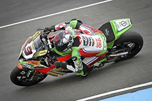 World Superbikes UK Round Donington Park 29th May 2016 Dominic Schmitter, Kawasaki ZX-10R World Superbikes UK Round Donington Park 29th May 2016 Dominic Schmitter, Kawasaki ZX-10R