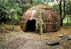 The Algonkin Indians lived in bark covered dwellings called wigwams. Their houses The Algonkin Indians lived in bark covered dwellings called wigwams. Their houses
