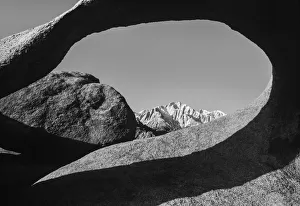 Arch, Alabama Hills National Recreation Area, Sierra Nevada Mountains, California Arch, Alabama Hills National Recreation Area, Sierra Nevada Mountains, California