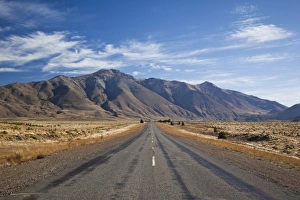 Argentina, Chubut Province. RN 40, central Chubut Argentina, Chubut Province. RN 40, central Chubut