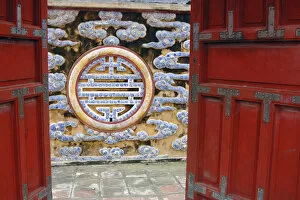 Images Dated 22nd January 2006: Asia, Vietnam. Ornate wall at the Citadel, Hue, Thua Thiena'Hue