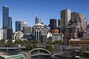 Australia, Victoria, VIC, Melbourne, skyline along the Yarra River towards Rialto Towers Australia, Victoria, VIC, Melbourne, skyline along the Yarra River towards Rialto Towers