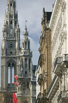 Images Dated 5th May 2004: AUSTRIA-Vienna: Ring Road View of Vienna Town Hall Neues Rathaus