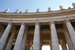 Baroque Art. Saint Peter of the Vatican. Built by Gian Lorenzo Bernini (1598-1680) Baroque Art. Saint Peter of the Vatican. Built by Gian Lorenzo Bernini (1598-1680)