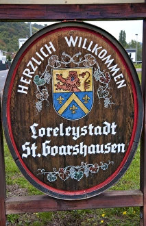 Barrel wine welcome sign of St Goar St Goarhausen Germany wine country on Rghine River Barrel wine welcome sign of St Goar St Goarhausen Germany wine country on Rghine River