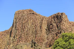 Basalt hills near White Horse Rapids, Lower Deschutes River, Central Oregon, USA Basalt hills near White Horse Rapids, Lower Deschutes River, Central Oregon, USA