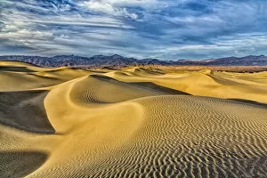 Images Dated 17th October 2014: Biship; California; Death Valley; Death Valley National Park; Sand Dunes; USA