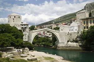 Bosnia-Hercegovia - Mostar. The Old Bridge Stari Most - (b.1556/destroyed Bosnia-Hercegovia - Mostar. The Old Bridge Stari Most - (b.1556/destroyed