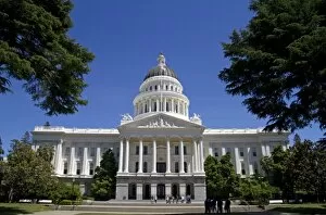 Images Dated 7th May 2010: The California State Capitol building in Sacramento, California, USA