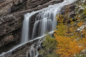 Images Dated 30th September 2018: Cameron Falls in autumn in Waterton Lakes National Park, Alberta, Canada