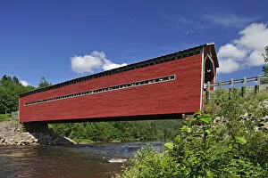 Images Dated 8th July 2009: Canada, Quebec, Sacre-Coeur. Covered bridge on River Saint Marguerite. Credit as