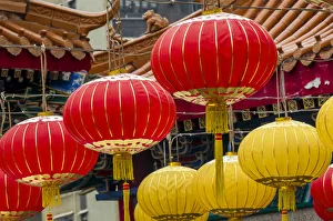 Chinese lanterns at Sik Sik Yuen Wong Tai Sin Temple, Kowloon, Hong Kong, China Chinese lanterns at Sik Sik Yuen Wong Tai Sin Temple, Kowloon, Hong Kong, China