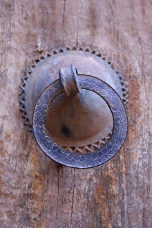 City of Ouarzazate: kasbah de Taurirt. Door handle City of Ouarzazate: kasbah de Taurirt. Door handle