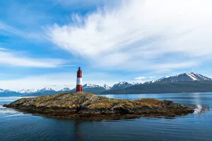 Images Dated 2nd December 2008: Clouds over lighthouse near Ushuaia, Argentina