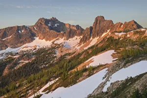 Cutthroat Park at daybreak. Seen from Cutthroat Pass, North Cascades, Washington State Cutthroat Park at daybreak. Seen from Cutthroat Pass, North Cascades, Washington State
