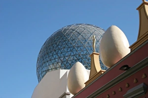Dali Museum. Dome. Surrealism. Figueres. Catalonia. Spain Dali Museum. Dome. Surrealism. Figueres. Catalonia. Spain
