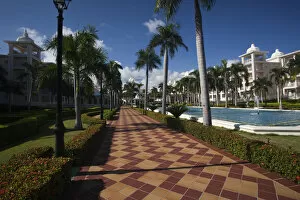 Images Dated 25th December 2009: Dominican Republic, Punta Cana Region, Bavaro, RIU Palace Punta Cana Hotel
