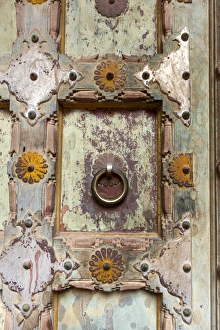 Door detail. Mehrangarh Fort. 10th century. Jodhpur. Rajasthan. India Door detail. Mehrangarh Fort. 10th century. Jodhpur. Rajasthan. India