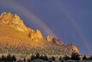 Rainbows Gallery: Double rainbow over a rock formation near Smith Rocks State Park. Bend, Central Oregon, USA