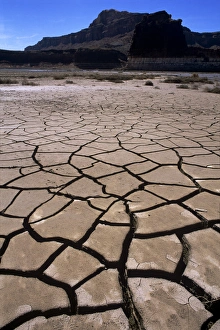 The dried-up lakebed of Lake Powell bakes in the sun below the bottom of Hite Marina The dried-up lakebed of Lake Powell bakes in the sun below the bottom of Hite Marina