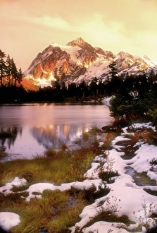 An early snow dusts the ground beneath Mt. Shuksan in Washingtons Mt. Baker National Park An early snow dusts the ground beneath Mt. Shuksan in Washingtons Mt. Baker National Park