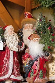 Santa Claus Gallery: Europe, Germany, Hessen, Rudesheim, Kathe Wohlfahrt, Christmas store, santa claus