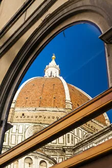 Images Dated 16th February 2013: Exterior of the cathedral Santa Maria del Fiore reflected on a glass, Piazza del Duomo