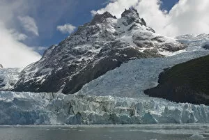 Images Dated 12th November 2007: Face of glacier, Los Glaciares; National Park; El Calafate; Patagonia; Argentina