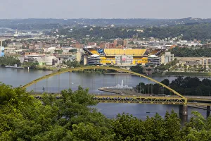 Fort Pitt Bridge, Pittsburgh, Pennsylvania, USA Fort Pitt Bridge, Pittsburgh, Pennsylvania, USA