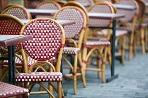 France, PARIS, Montmartre: Place du Tertre, Cafe Tables France, PARIS, Montmartre: Place du Tertre, Cafe Tables