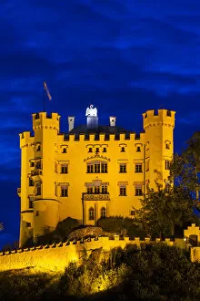 Images Dated 8th October 2014: Germany, Bavaria, Hohenschwangau, Schloss Hohenschwangau castle, dawn