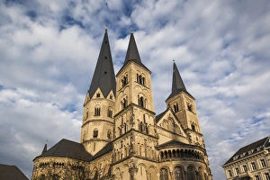 Germany, Nordrhein-Westfalen, Bonn, Munsterbasilika basilica, exterior Germany, Nordrhein-Westfalen, Bonn, Munsterbasilika basilica, exterior