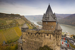 Germany, Rheinland-Pfalz, Bacharach, elevated view of Burg Stahleck Castle, autumn Germany, Rheinland-Pfalz, Bacharach, elevated view of Burg Stahleck Castle, autumn
