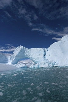 glacier arch along the western Antarctic peninsula, Antarctica, Southern Ocean glacier arch along the western Antarctic peninsula, Antarctica, Southern Ocean