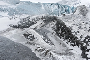 Glacier Skaftafelljoekull in the Vatnajoekull NP during winter. europe, northern europe Glacier Skaftafelljoekull in the Vatnajoekull NP during winter. europe, northern europe