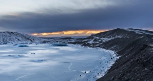 Svinafellsjokull Gallery: Glacier Svinafellsjoekul in the Vatnajoekull NP during winter