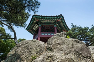 Goransa temple in the Buso mountain fortress in the Busosan park Buyeu, South Korea Goransa temple in the Buso mountain fortress in the Busosan park Buyeu, South Korea