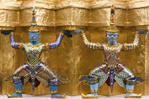 <b class=qtipBold><figcaption>The Grand Palace, Bangkok, Thailand</figcaption></b><br><em>© Art Wolfe / DanitaDelimont.com</em> The Grand Palace, Bangkok, Thailand