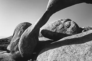 Granite Arch, Alabama Hills National Recreation Area, California Granite Arch, Alabama Hills National Recreation Area, California