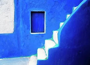 Jim Nilsen Gallery: Greece, Santorini, Oia. Blue house and stairway