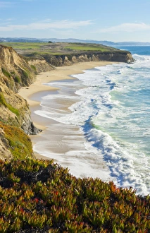 Half Moon Bay California shore ocean cliffs off of the Ritz Golf Course with waves Half Moon Bay California shore ocean cliffs off of the Ritz Golf Course with waves