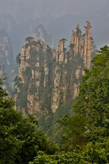 Hallelujah Mountains China , Wulingyuan District, Landscape and many peaks on display Hallelujah Mountains China , Wulingyuan District, Landscape and many peaks on display