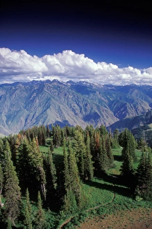 Hells Canyon (The deepest canyon in North America) Wilderness overview from hat Point Lookout Tower Hells Canyon (The deepest canyon in North America) Wilderness overview from hat Point Lookout Tower