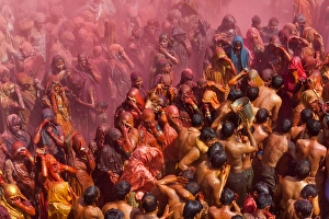 Holi festival at a temple, Mathura, Uttar Pradesh, India Holi festival at a temple, Mathura, Uttar Pradesh, India