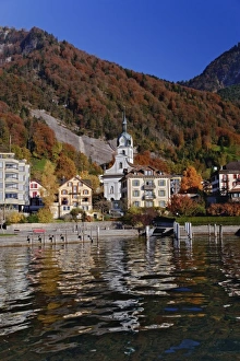 Hotels in autumn along shore of Lake Lucerne from sightseeing boat, Lake Lucerne Hotels in autumn along shore of Lake Lucerne from sightseeing boat, Lake Lucerne