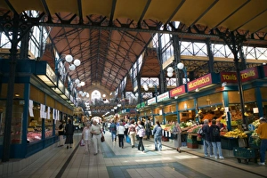HUNGARY-Budapest: Pest Inner Town: Nagysarnok- Great Market Interior (NR) HUNGARY-Budapest: Pest Inner Town: Nagysarnok- Great Market Interior (NR)